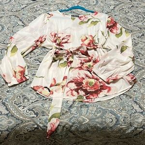 Shein lot of FIVE nwot shirts